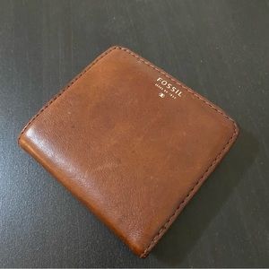 Fossil brown mini leather wallet